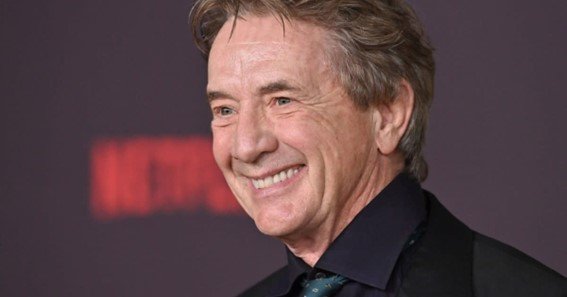 martin short height