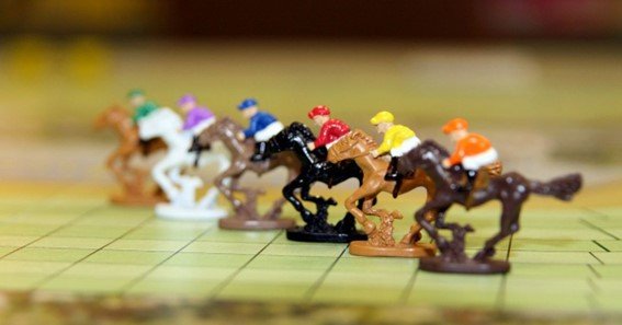 horse racing board game