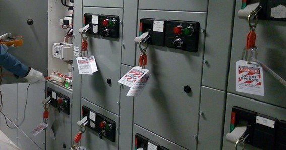 the interrupting rating of an fh-type circuit breaker is